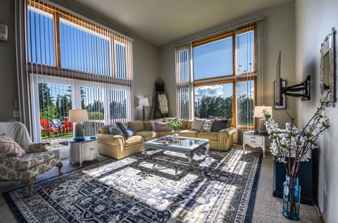 The home provides magnificent views of Flathead Lake.