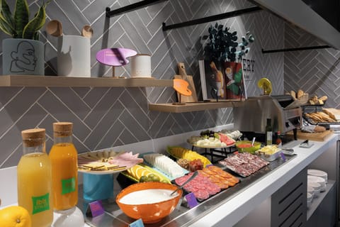 Daily buffet breakfast (EUR 13 per person)