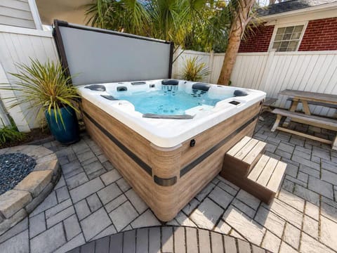 Hot Tub in Shared Courtyard (shared by all 3 suites))