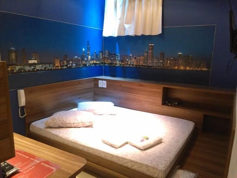 Double Room | Free WiFi, bed sheets