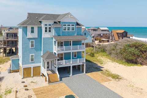Welcome to Hatteras Retreat by KEES Vacations!