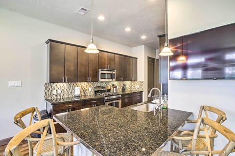 Kitchen | Fully Equipped | Cooking Basics