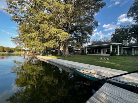 TRUE waterfront fun! 140 ft of fabulous access & views right off the back patio!