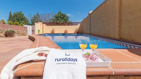 Casa Sierra Alhaurín de la Torre by Ruralidays