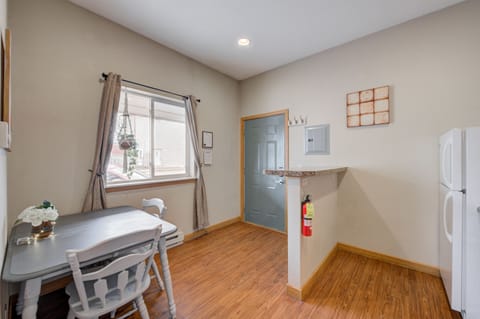 Enjoy a delicious morning coffee in Dewdrop's sunny kitchen.