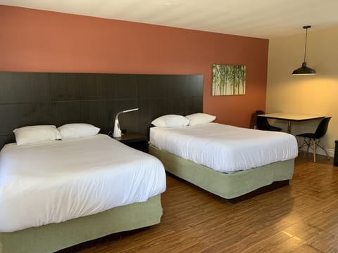 Standard Double Room | Free WiFi, bed sheets
