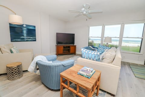 St. Augustine Beach Rentals Living Room