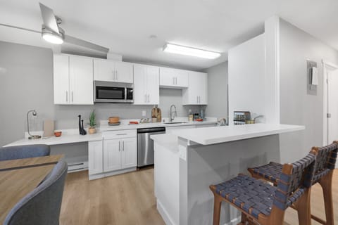 Room, Indoors, Kitchen Island, Kitchen, Oven