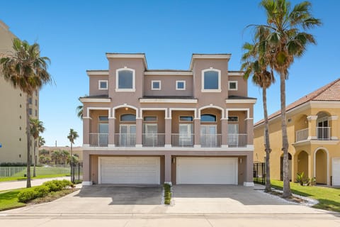 Welcome to 6501 Fountain Way!