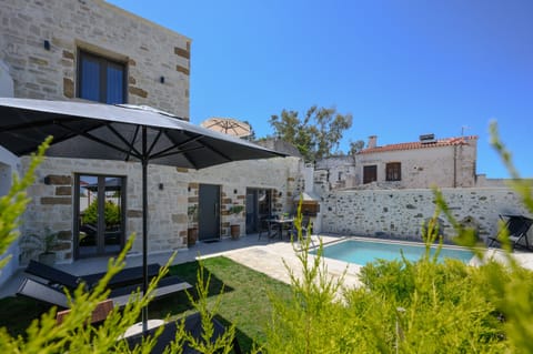 Stone project villa in Pigi Rethymno