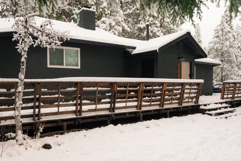 A front yard view during the first snow of 2024-2025 snow season