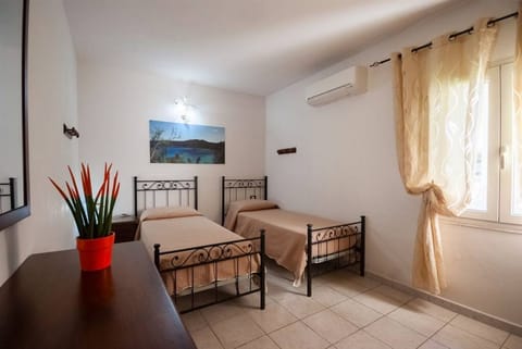 Aricipelgo - Ponza apartment Apartment in Campo nell'Elba