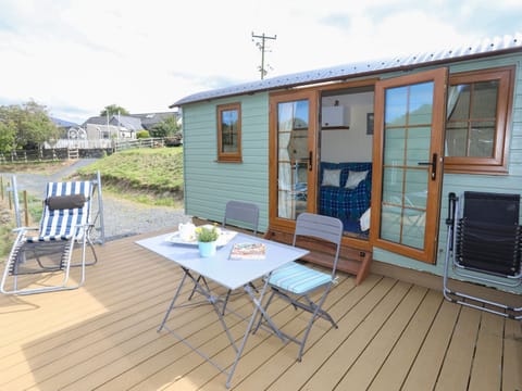 Cottage | Balcony