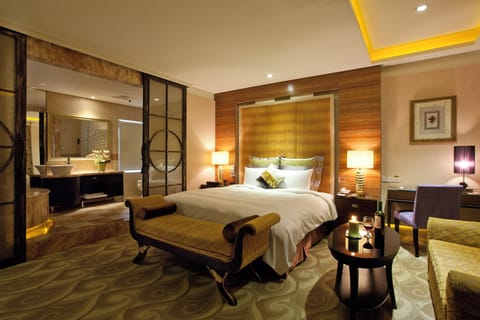 Classic Double Room - Check-in after 8pm | Down comforters, free minibar, blackout drapes, soundproofing
