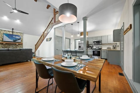 The kitchen of Laurel Forest Retreat is spacious and welcoming!