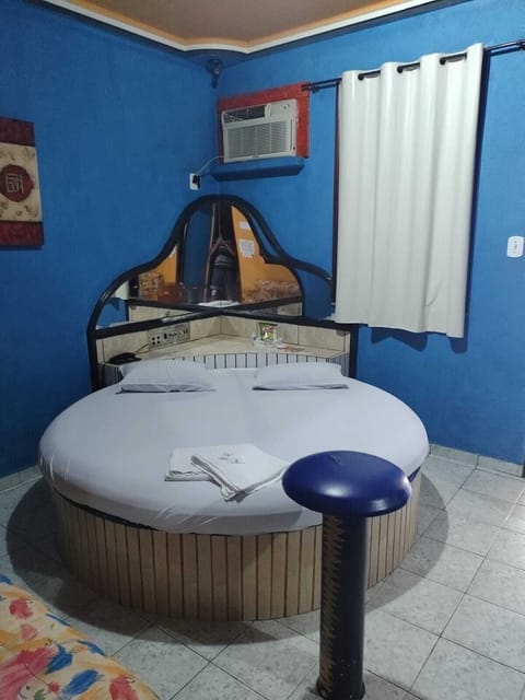 Standard Double Room | Minibar, laptop workspace, blackout drapes, free WiFi