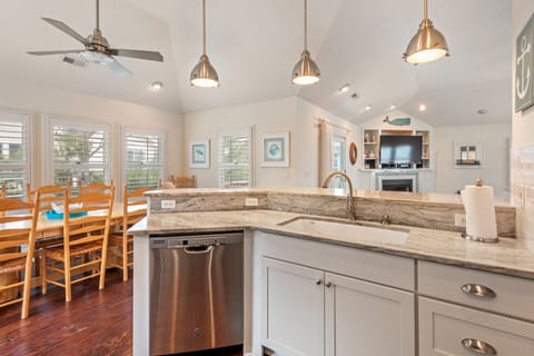 VOH11: Hidden Gem | Top Level Kitchen