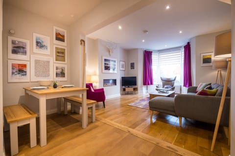 Cottage | 1 bedroom, individually decorated, individually furnished, free WiFi