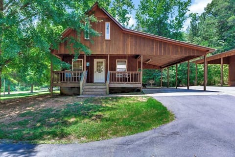 Cabin #1 at Fisherman's Landing