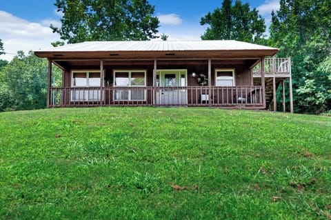 This is Cabin #3 at Fisherman's Landing equipped with your very own vehicle or boat shelter (not pictured because it's at the back of the cabin) that has lights and electrical outlet. The boat shelter is 16' wide x 36' long.