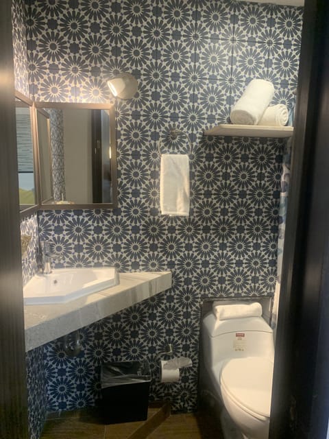 Desk, laptop workspace, free WiFi, bed sheets