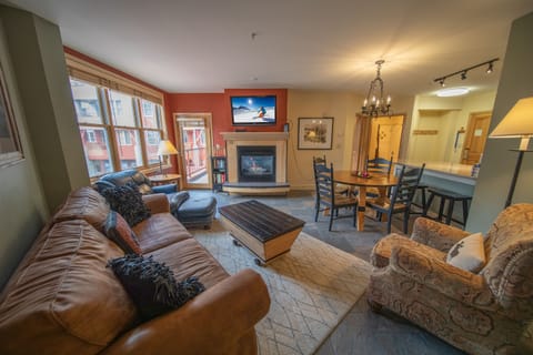 Updated vacation condo at Silver Mill!