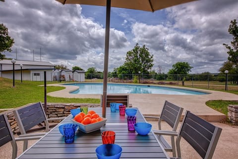 Patio and pool - not heated