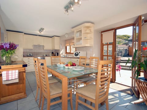 Dining Area | Cerniw, Aberaeron