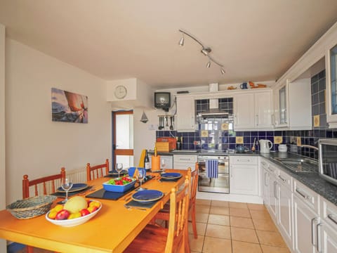 Kitchen area | Bodarfor (By The Sea), Aberdaron, Llyn Peninsula