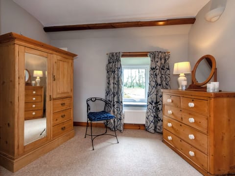 Bedroom | Yr Hen Felin, Castlemorris