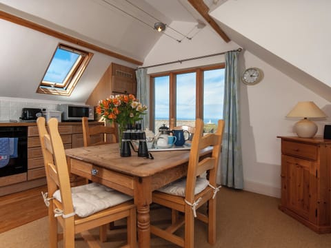 Dining Area | Lighthouse Watch, Strumble Head, Pembrokeshire Coast National Park