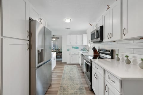 Stainless steel appliances and modern finishes