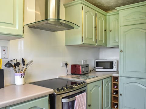 Kitchen | Glen Nevis Cottage, Inverurie