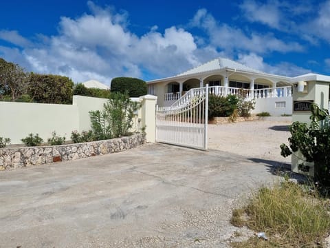 Secure gated entry