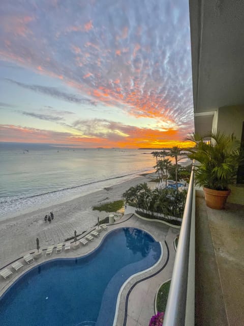 Gorgeous sunset view from the oversized balcony
