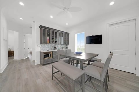 Comfortable dinning area