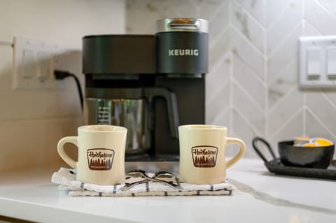 Keurig drip and pod coffee pot
