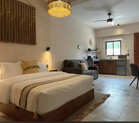 Standard Studio | Premium bedding, down comforters, minibar, in-room safe