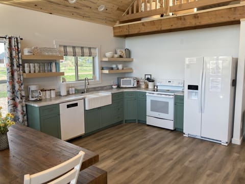Fully stocked traditional kitchen
