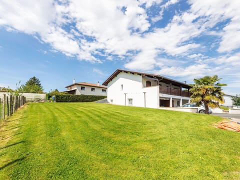 Cloud, Sky, Plant, Property, Building, Tree, Natural Landscape, Land Lot, Grass, House