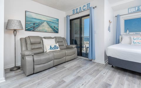 Royal Gulf Beach & Racquet Club 5302, 375 Plantation Road, Fort Morgan, Alabama, beach view, 1 bedroom condominium