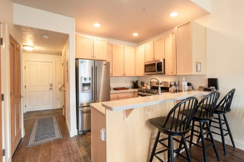 Fully equipped kitchen with upgraded stainless appliances
