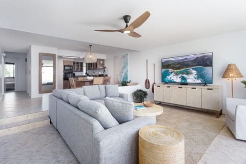 Condo, 2 Bedrooms | Living area | Smart TV