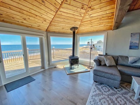 Relax in the spacious great room while enjoying breathtaking ocean views from every angle.