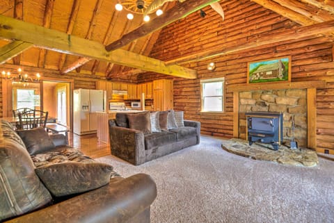 Living Room | Queen Futon