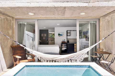 Deluxe Room | Terrace/patio