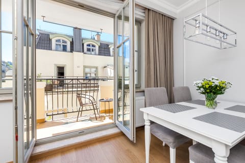 Comfort Apartment | Balcony