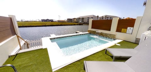 Private Oasis on North Padre Island: Private pool and canal views