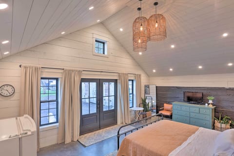 Rapid City Vacation Rental | Studio | 1BA | Step-Free Access | 375 Sq Ft