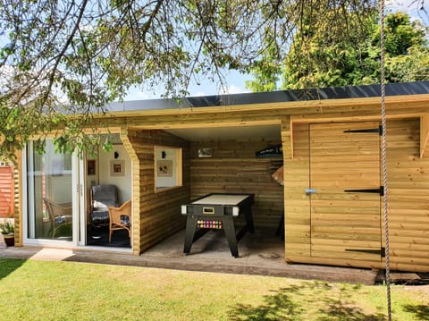 Cottage | Interior
